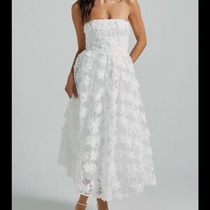 SHEIN White Strapless Floral Dress